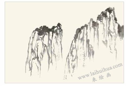 連綿的山巒國畫畫法  步驟二