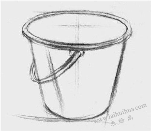 水桶素描畫法步驟 二
