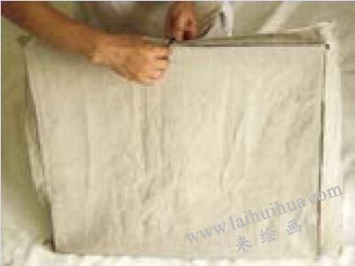 油畫(huà)布的繃裝步驟三
