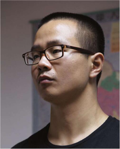 中年人頭像素描畫法