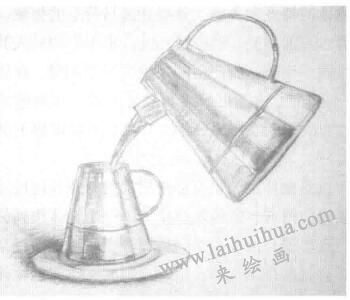 形的聯(lián)想作品二 ，設計素描
