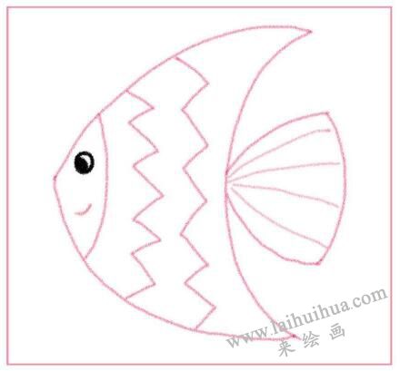 燕尾魚兒童蠟筆畫畫法步驟01