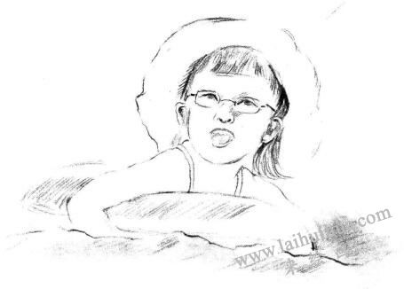游泳的小女孩素描畫法步驟05