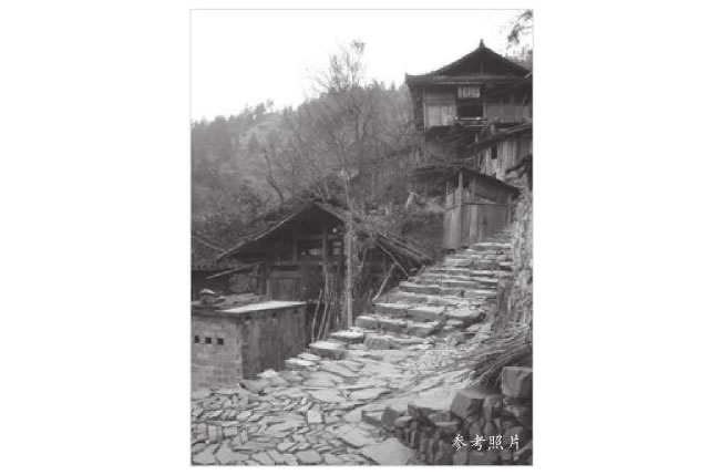 村褰石階風(fēng)景速寫畫法步驟