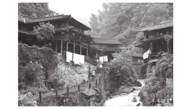 苗寨風(fēng)景速寫畫法步驟