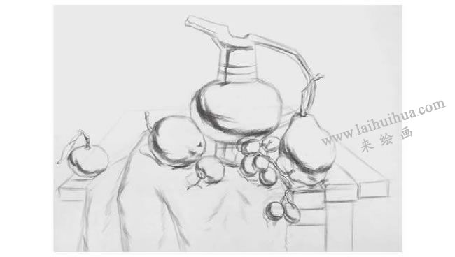 器皿與水果組合素描畫法步驟01