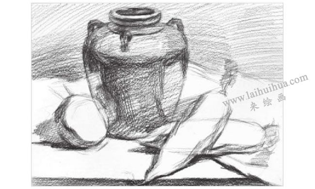 深釉陶罐與蔬果組合素描畫法步驟02