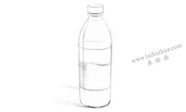 礦泉水瓶素描畫法步驟01