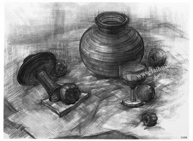結(jié)構(gòu)素描的寫生步驟范例（陶罐及其蓋子、高腳杯、水果）：完成圖