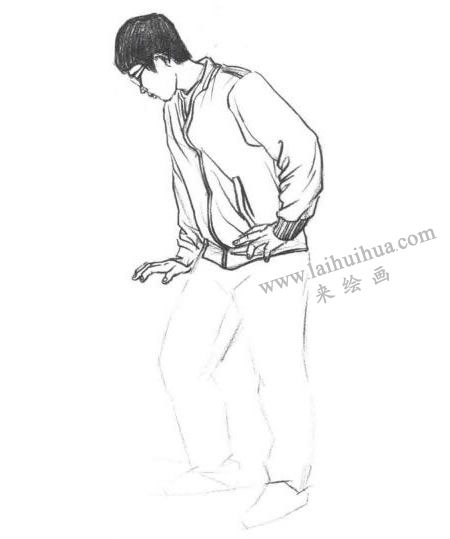 單人速寫線條表現(xiàn)法作畫步驟04
