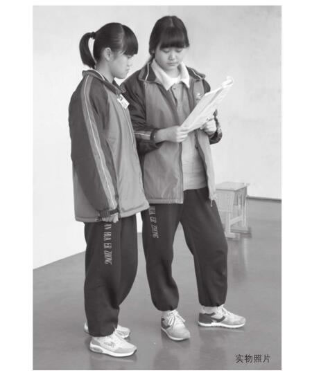 組合人物的速寫畫法步驟圖示