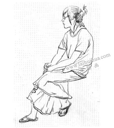 女性坐姿速寫作畫步驟04