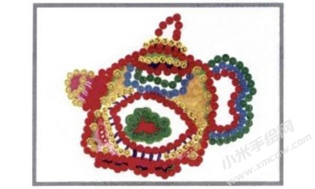 小圓點(diǎn)的裝飾趣味創(chuàng)意創(chuàng)作步驟03.jpg