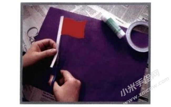 升國旗少兒美術(shù)趣味創(chuàng)意步驟01.jpg