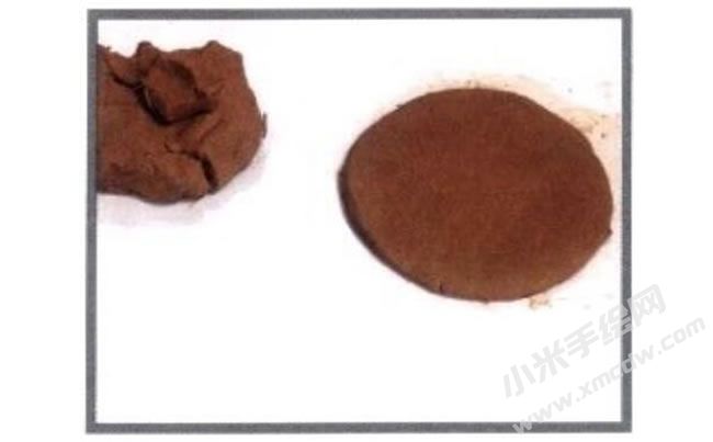 天鵝泥塑少兒美術(shù)趣味創(chuàng)意步驟01.jpg