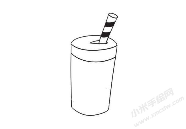 易拉罐飲料簡筆畫繪制步驟06.jpg