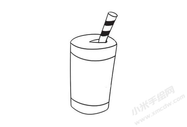 易拉罐飲料簡筆畫繪制步驟07.jpg