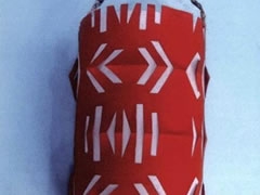 大紅燈籠少兒美術(shù)趣味創(chuàng)意步驟圖示